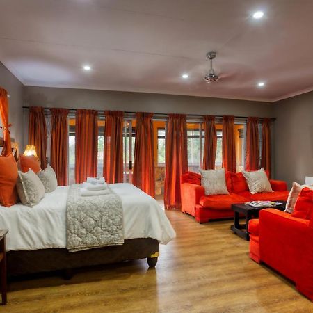 Purple Gecko Guest House Lydenburg Esterno foto