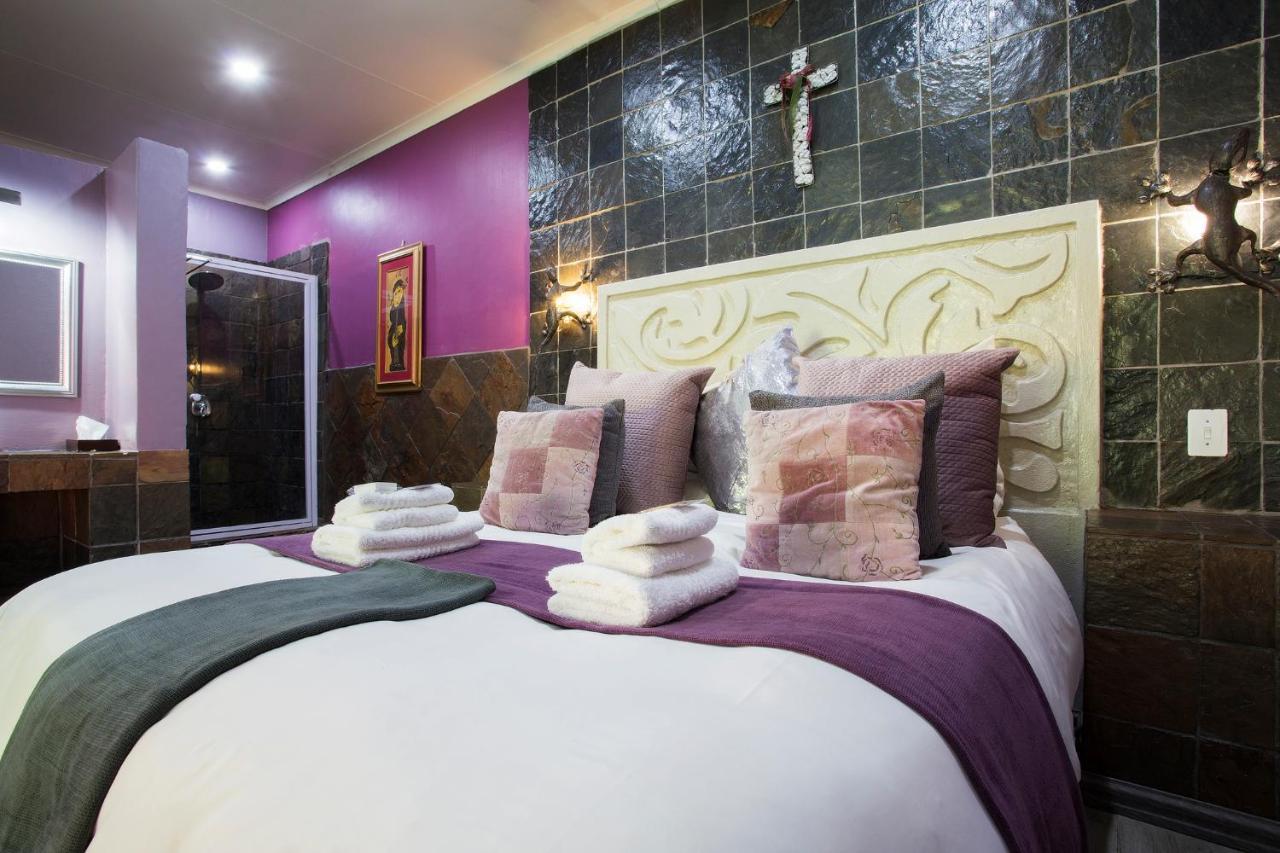 Purple Gecko Guest House Lydenburg Esterno foto