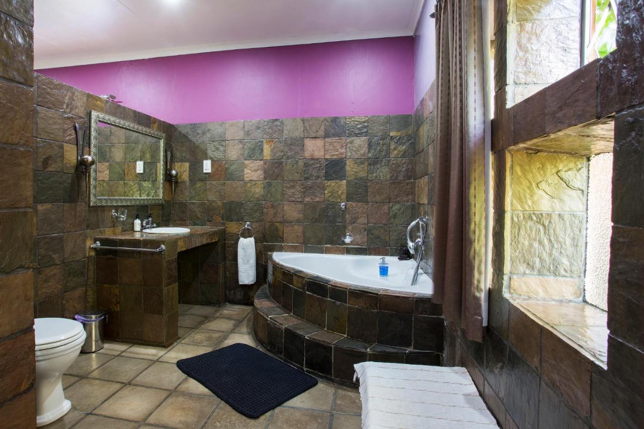 Purple Gecko Guest House Lydenburg Esterno foto