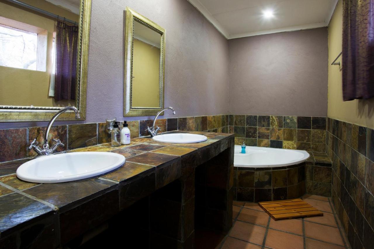 Purple Gecko Guest House Lydenburg Esterno foto